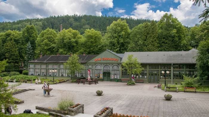 Szpital uzdrowiskowy dla dorosłych | Długopole-Zdrój